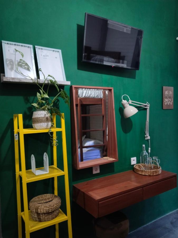Inn House Homestay Dadapan Luaran gambar