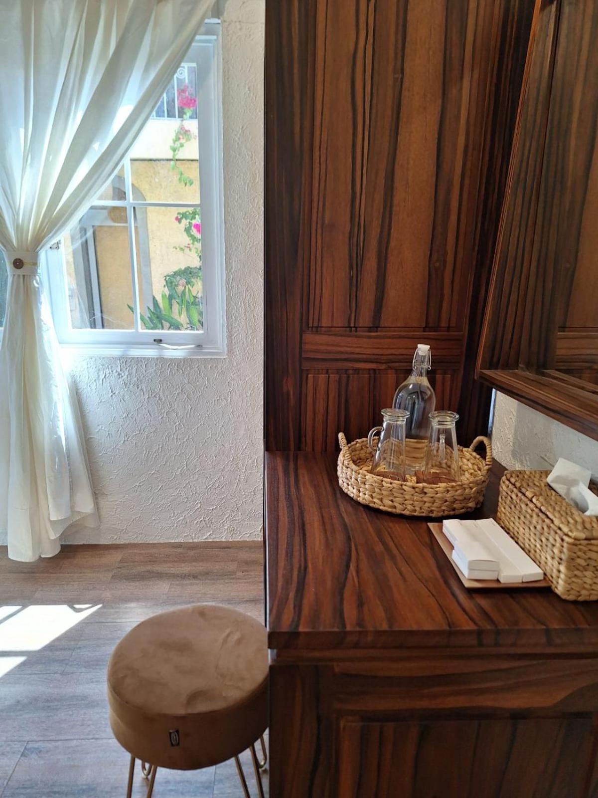 Inn House Homestay Dadapan Luaran gambar