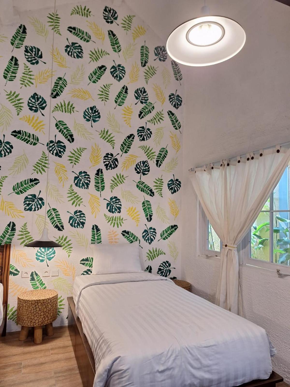 Inn House Homestay Dadapan Luaran gambar