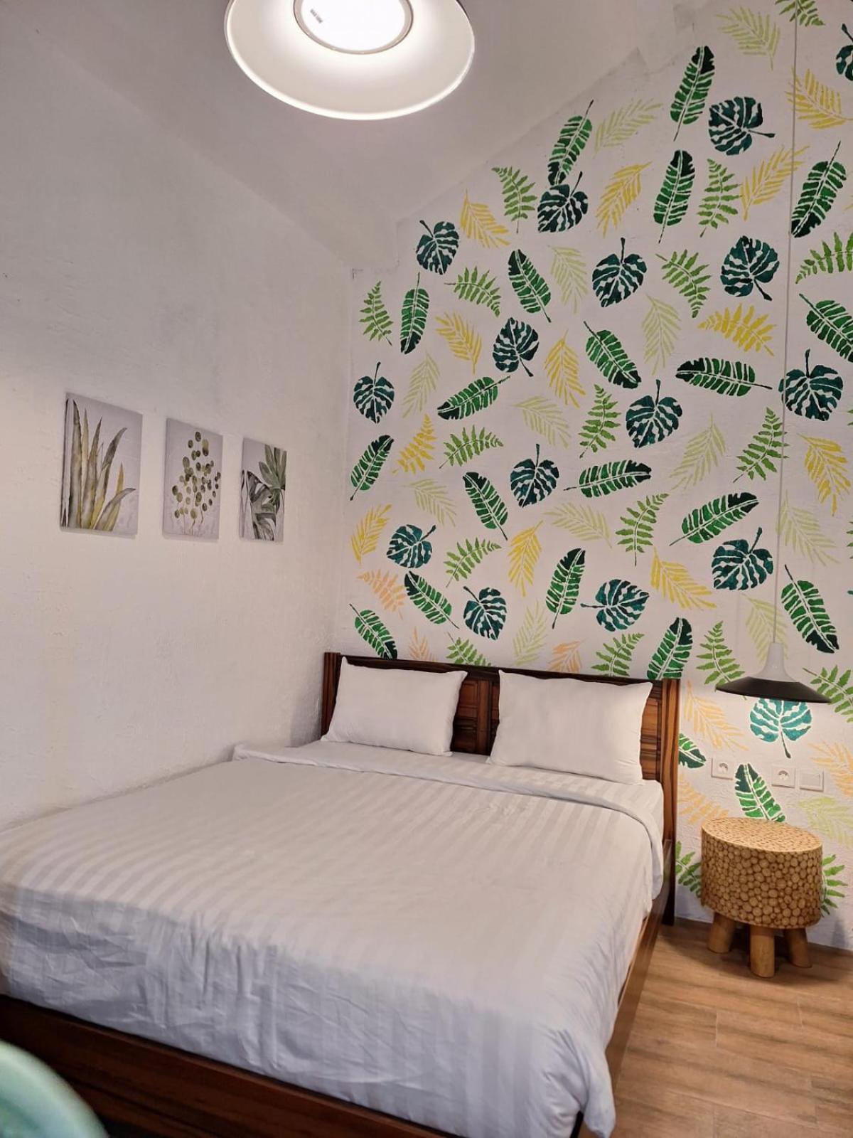 Inn House Homestay Dadapan Luaran gambar
